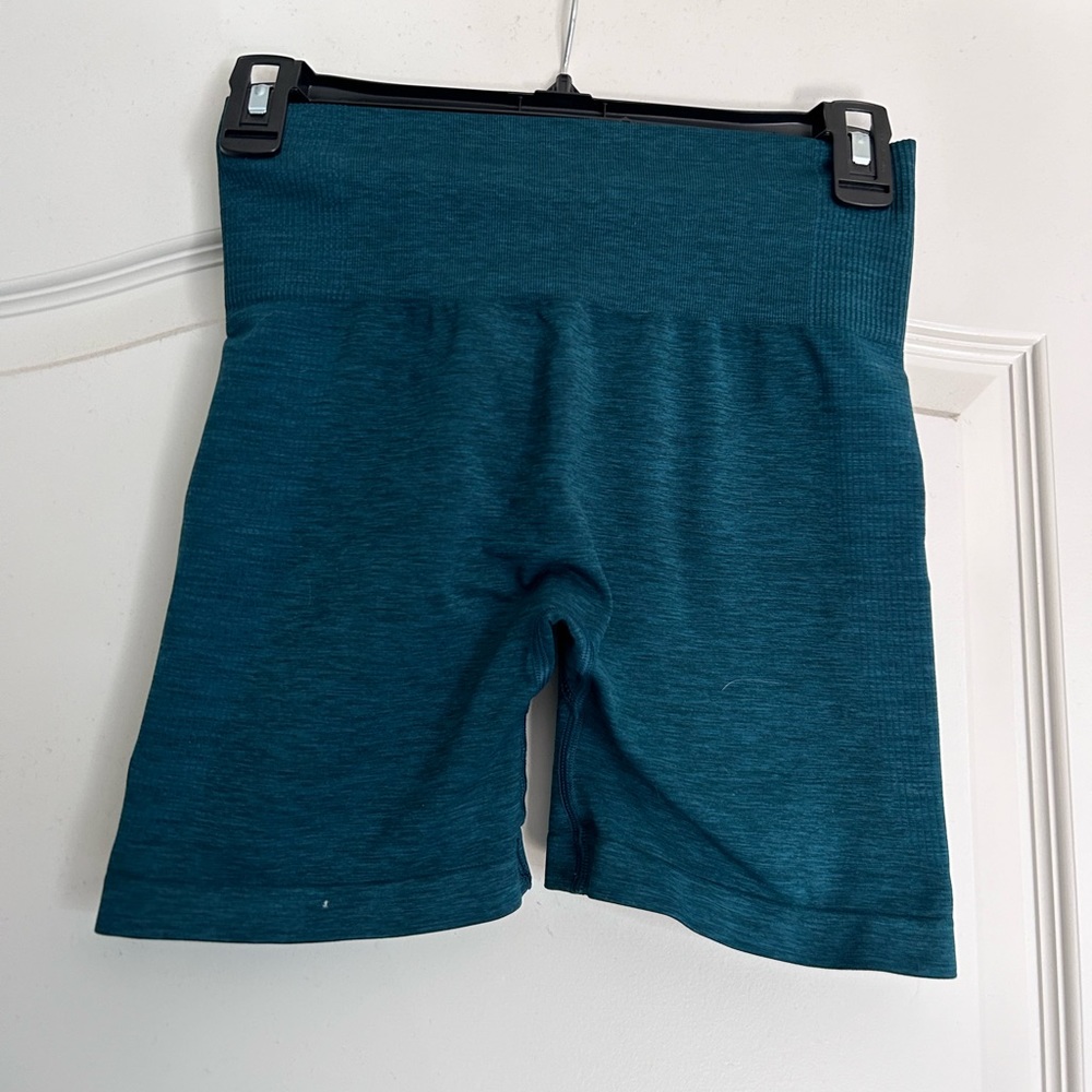 Kamo Fitness EOS Seamless Scrunch Biker Shorts